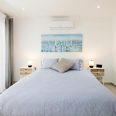 Perfectly Located Beachside Apartment In Elviria Marbella Esterno foto