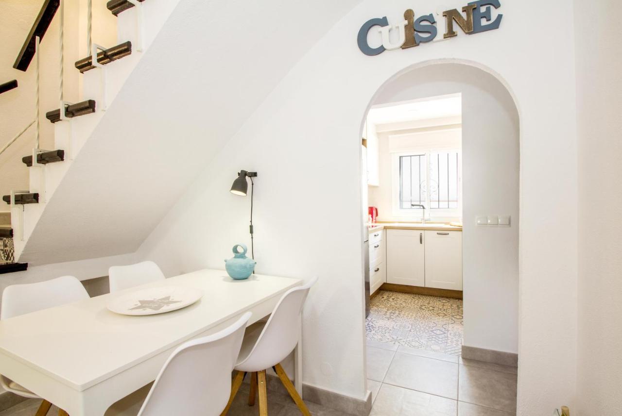 Perfectly Located Beachside Apartment In Elviria Marbella Esterno foto